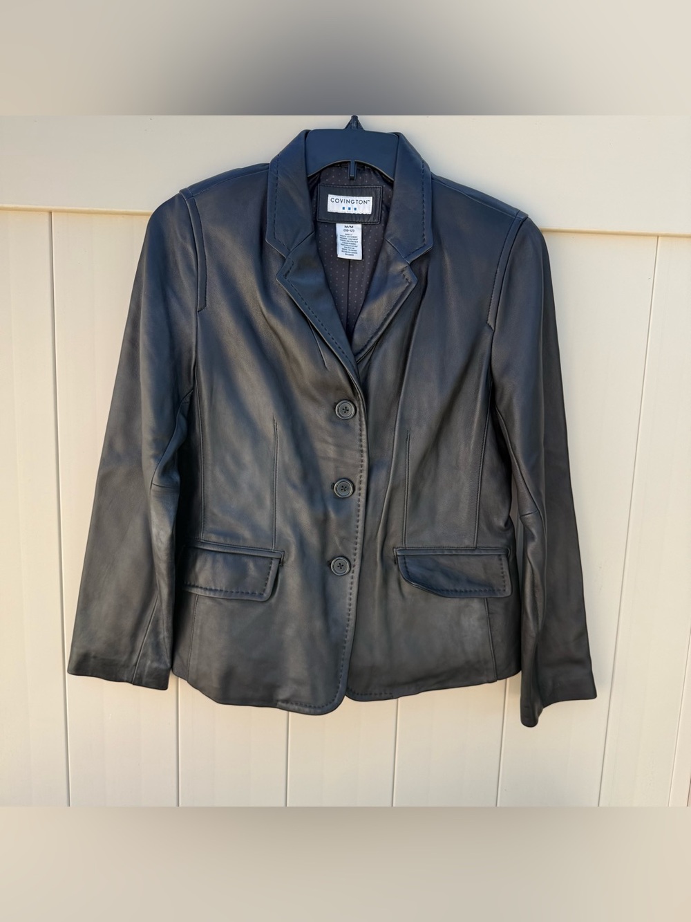 Women’s Covington size medium leather jacket